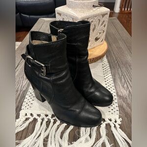 FRYE Parker D Ring short